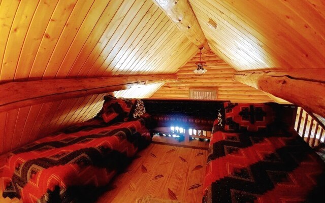 Homestead Cabin Resort