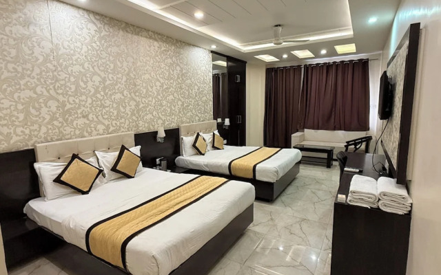 Hotel Khatana Palace