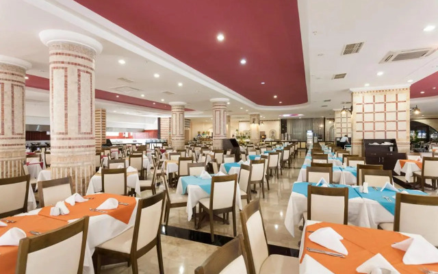 Nova Park Hotel