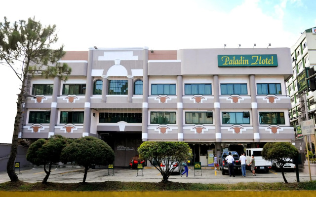 Paladin Hotel