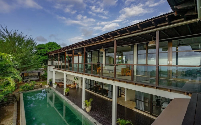 Olivia Estate