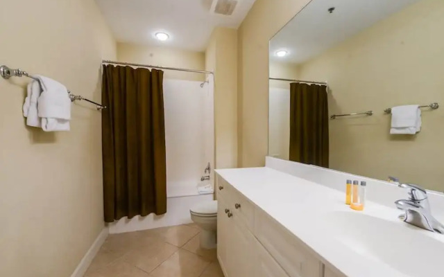 Harbor Landing A0404