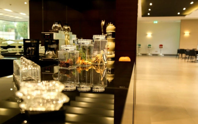 M Executive Hotel & Residence