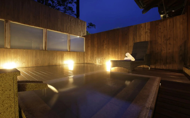 Fuji Onsenji Yumedono Hotel