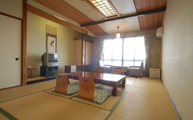 Hoshi Hotel