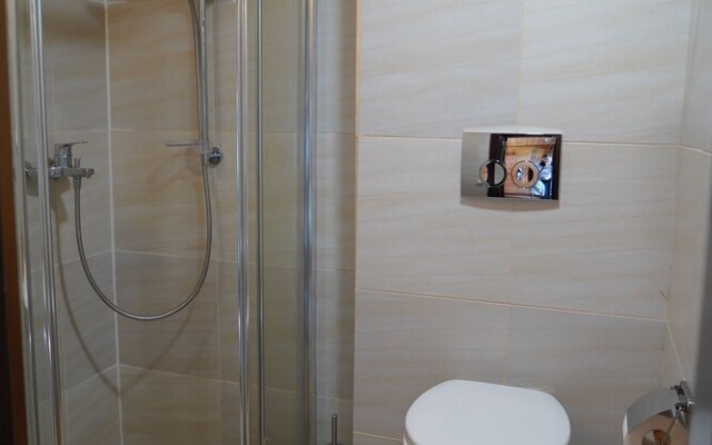 Eco-hotel Altair - Hostel