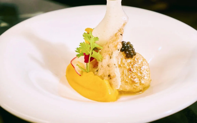 Hotel Indigo Saigon The City by IHG