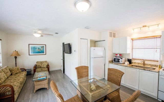 Siesta Key Beachside Villas