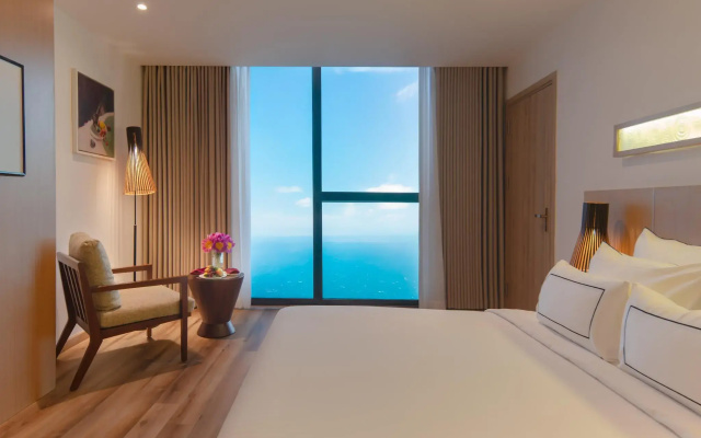 Starcity  & Condotel Beachfront Nha Trang