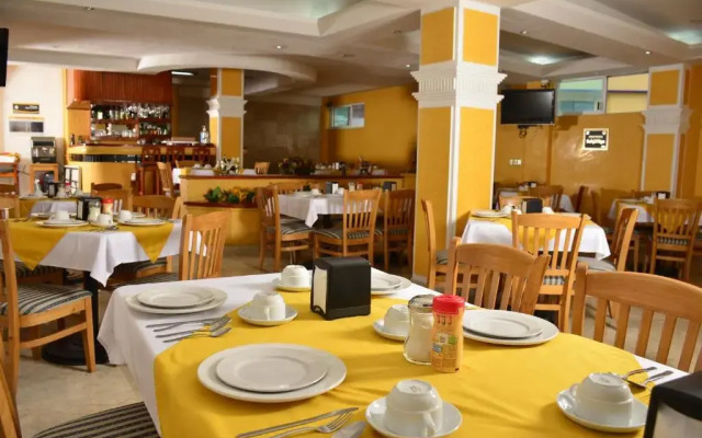 Paradise Inn