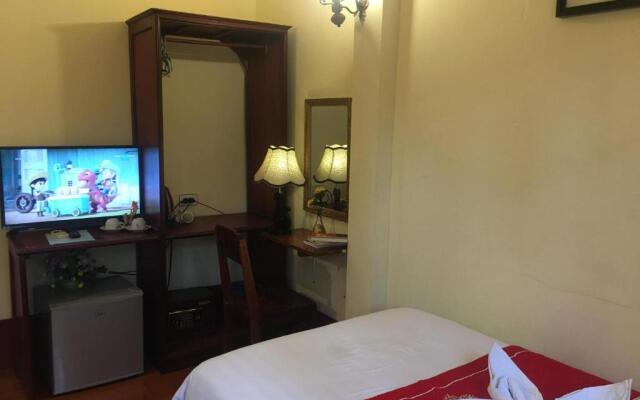 Soutikone Place House 2