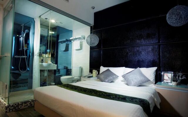 M Hotel