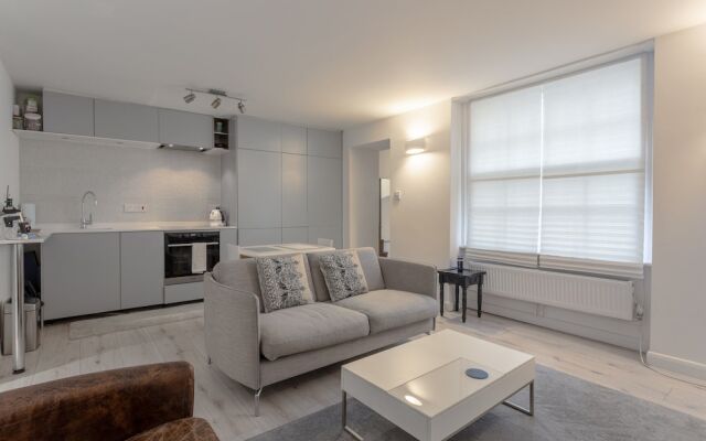 Modern 1 Bedroom Apartment in Notting Hill