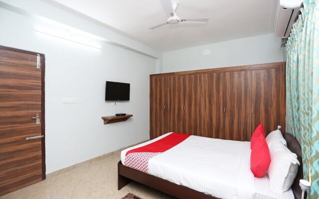 OYO Flagship 24789 Sidharth Residency