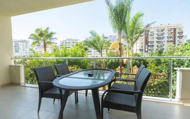 Marvelous Resort With Shared Pool in Alanya
