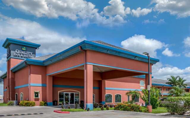 Quality Inn & Suites at The Outlets Mercedes/Weslaco