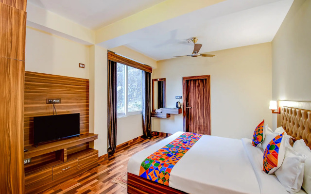 Fabhotel Rikhila'S Regency