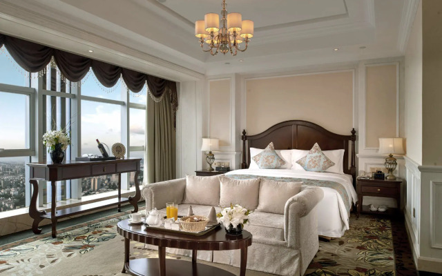 Yinxin Century Hotel