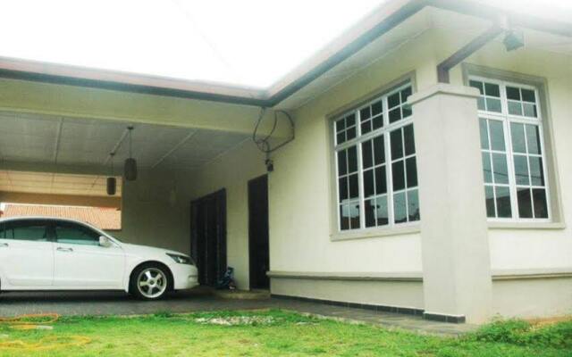 Astana View Muslim Guest House