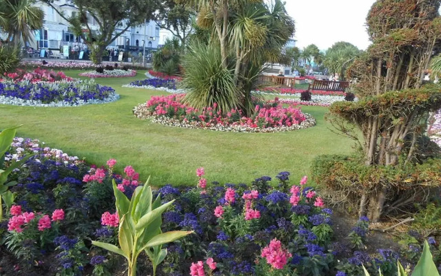 Impeccable 3-bed Caravan in Clacton-on-sea