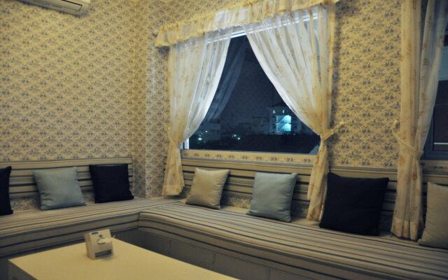 The Little Alley Boutique Hotel