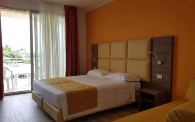 Hotel Royal Village
