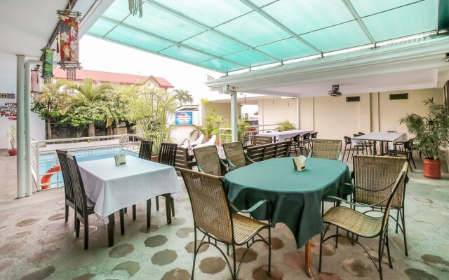 OYO 245 Patio Inn