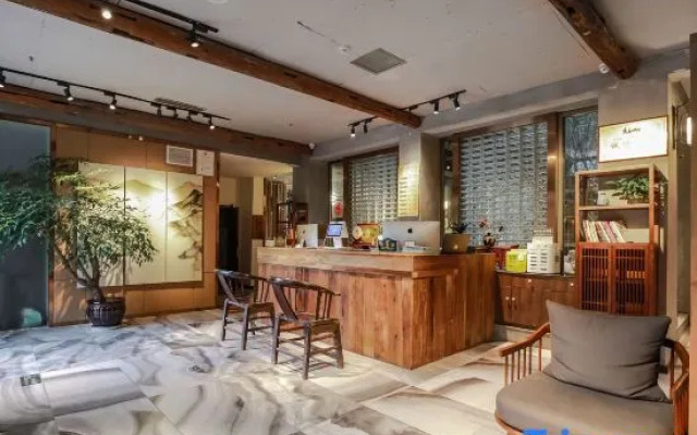 Yunlu garden hotel（Duyun sanxian museum branch）