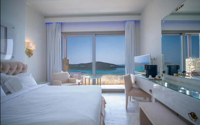 Royal Marmin Bay Boutique & Art Hotel - Adults Only