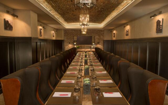 Kimpton Hotel Monaco Philadelphia by IHG