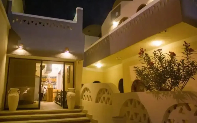 Desert Paradise Lodge