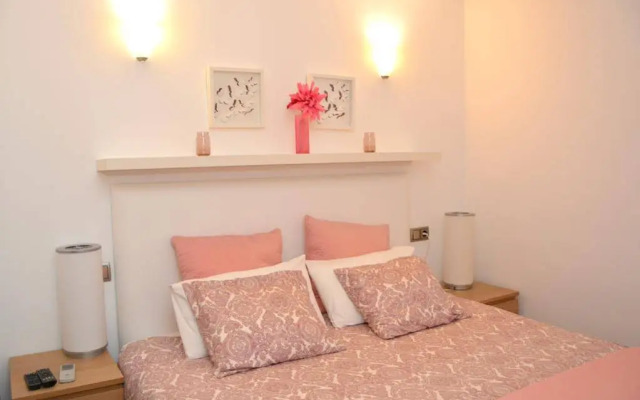 Apartamentos Delfín