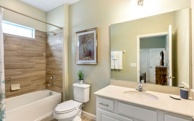 Lake Breeze 6 Bedrooms