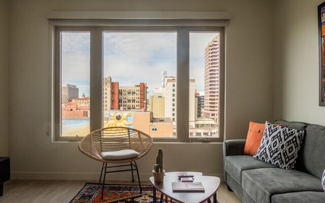 Comfy Downtown Apartments by Frontdesk