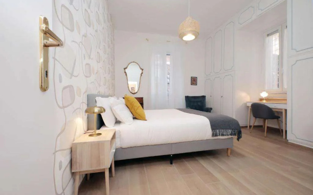 Brand new Vatican flat with terrace