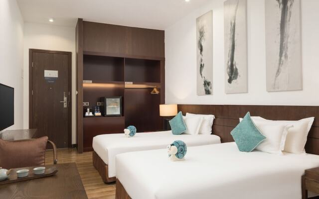 Huali Hotel