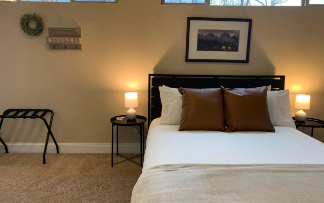 Gorgeous Guest Suite. Walk to Old Town & CSU!