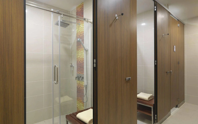 Sama-Sama Express KLIA Terminal 2 - Airside Transit Hotel