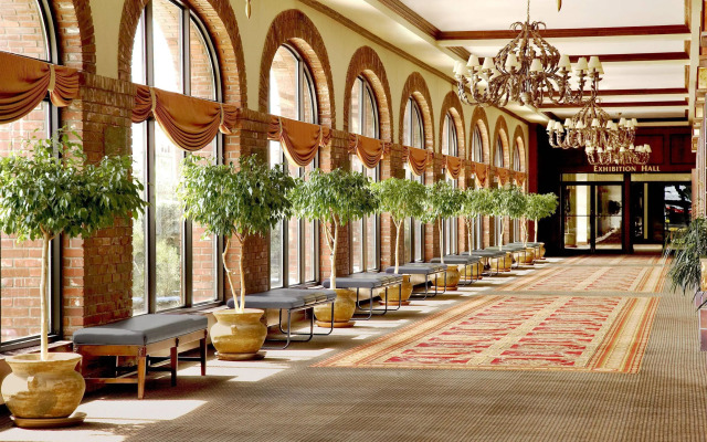 Red Deer Resort & Casino