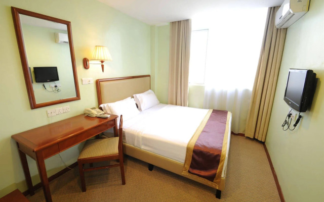OYO 597 Winner Hotel