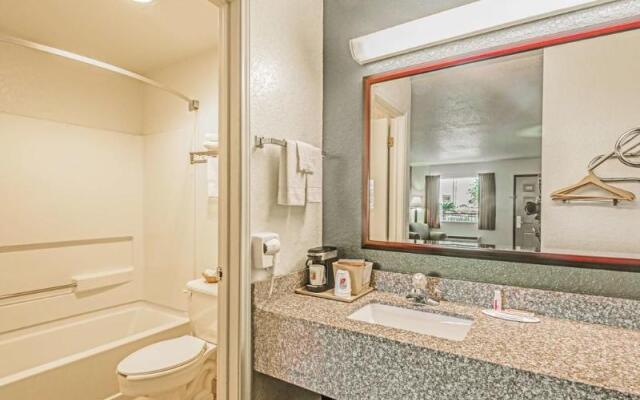 SureStay New Braunfels