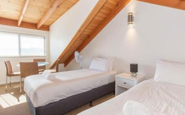 Kestrels Rest 1/116 Gippsland Street