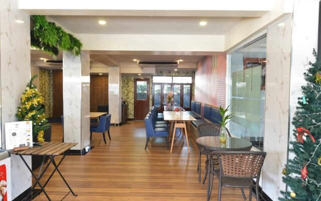 Station 203 Hotel