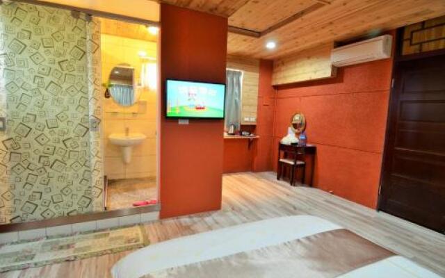 Sunrise Hostel