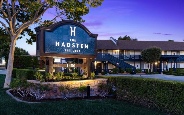 hotelImage