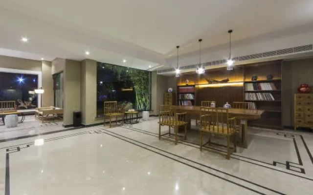Elan Hotel (Yuyao Xinjian North Road)