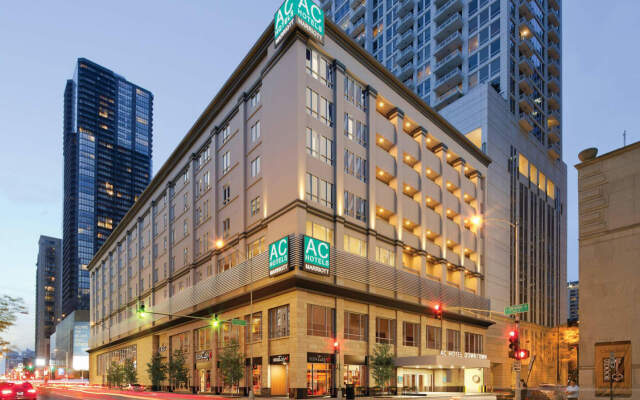 AC Hotels by Marriott Chicago Downtown