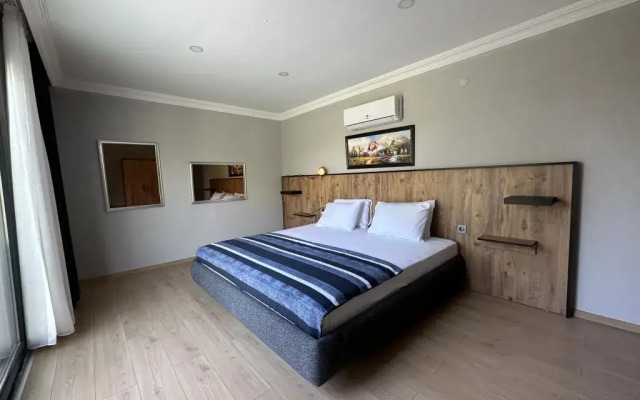 W Otel Adrasan