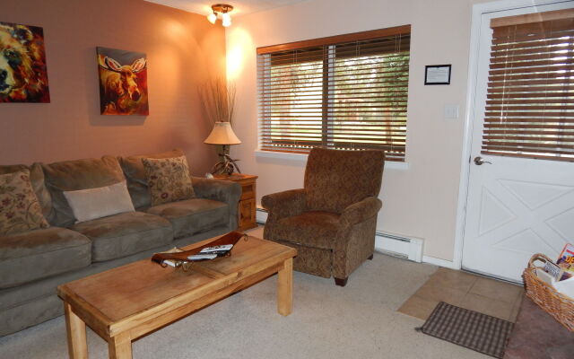 Hi Country Haus Winter Park