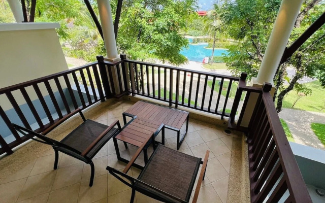 Laguna Village by RESAVA